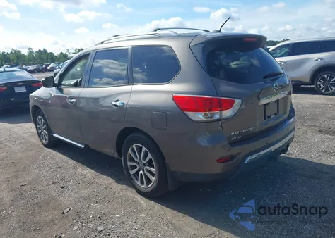 2014 Nissan Pathfinder Sv z USA, uszkodzony, nr VIN 5N1AR2MN9EC695768